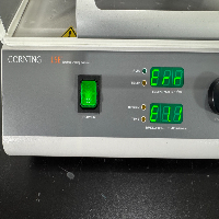 Corning LSE Benchtop Shaking Incubator image 2